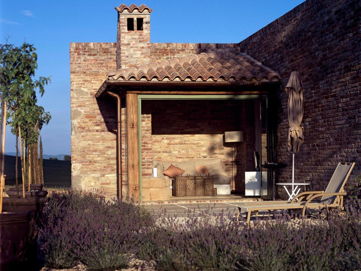 Borgo 69 Villas & Suites Foiano Della Chiana Exteriör bild